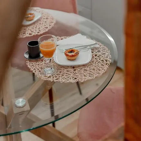 Principe Real Flamingo Apartment *